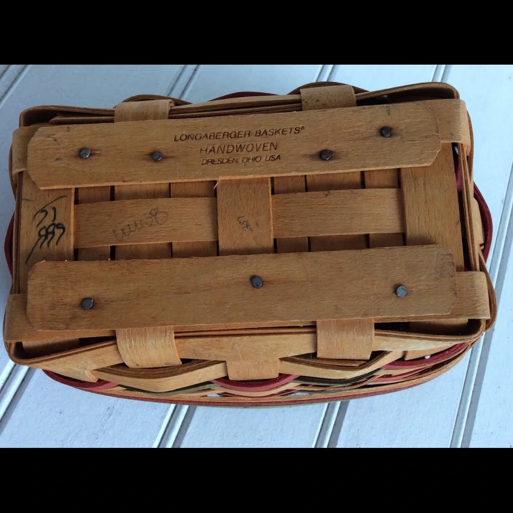 Vintage:  Longaberger Dash Away Sleigh Basket.